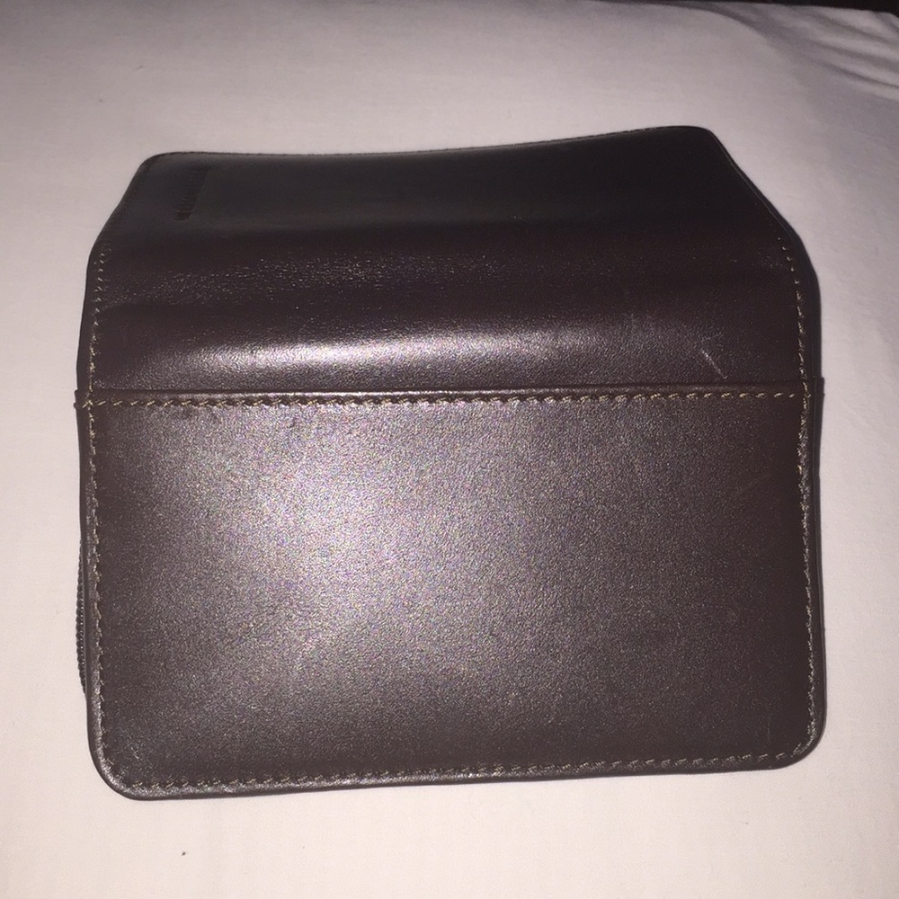 Cutter & Buck Wallet - Picture 5 of 7